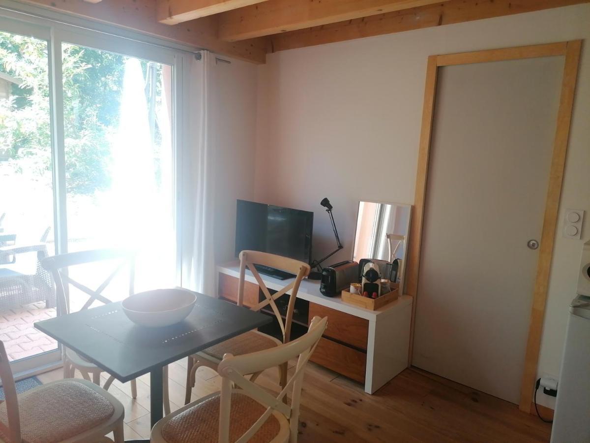 Ferienhaus 4 Personnes Vue Sur Les Pins Proche De La Dune Du Pilat, Entre Lac, Bassin Et Plages Oceanes